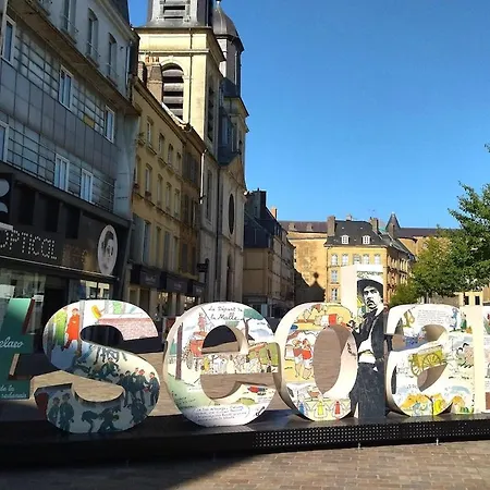 Superbe Renove Face Au De Apartment