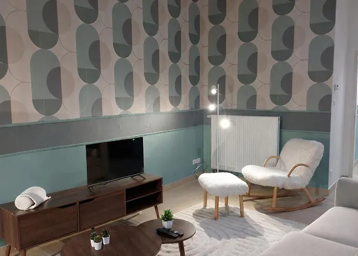 Superbe Renove Face Au De