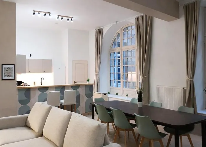 Superbe Renove Face Au De Sedan