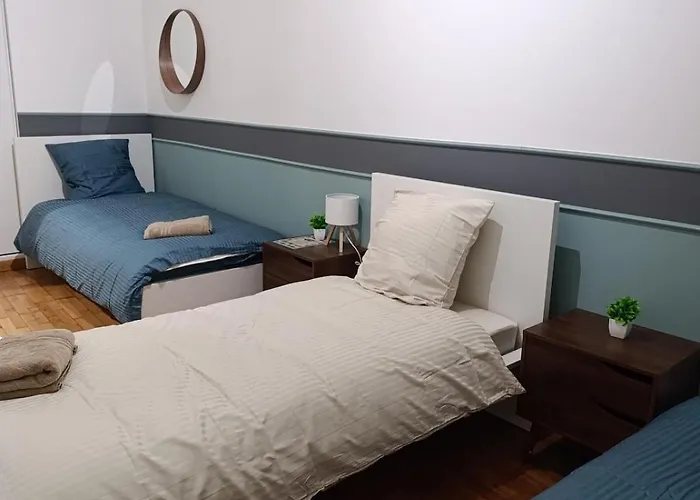 Superbe Renove Face Au De Apartment