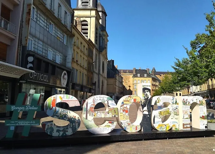 Superbe Renove Face Au De Apartment